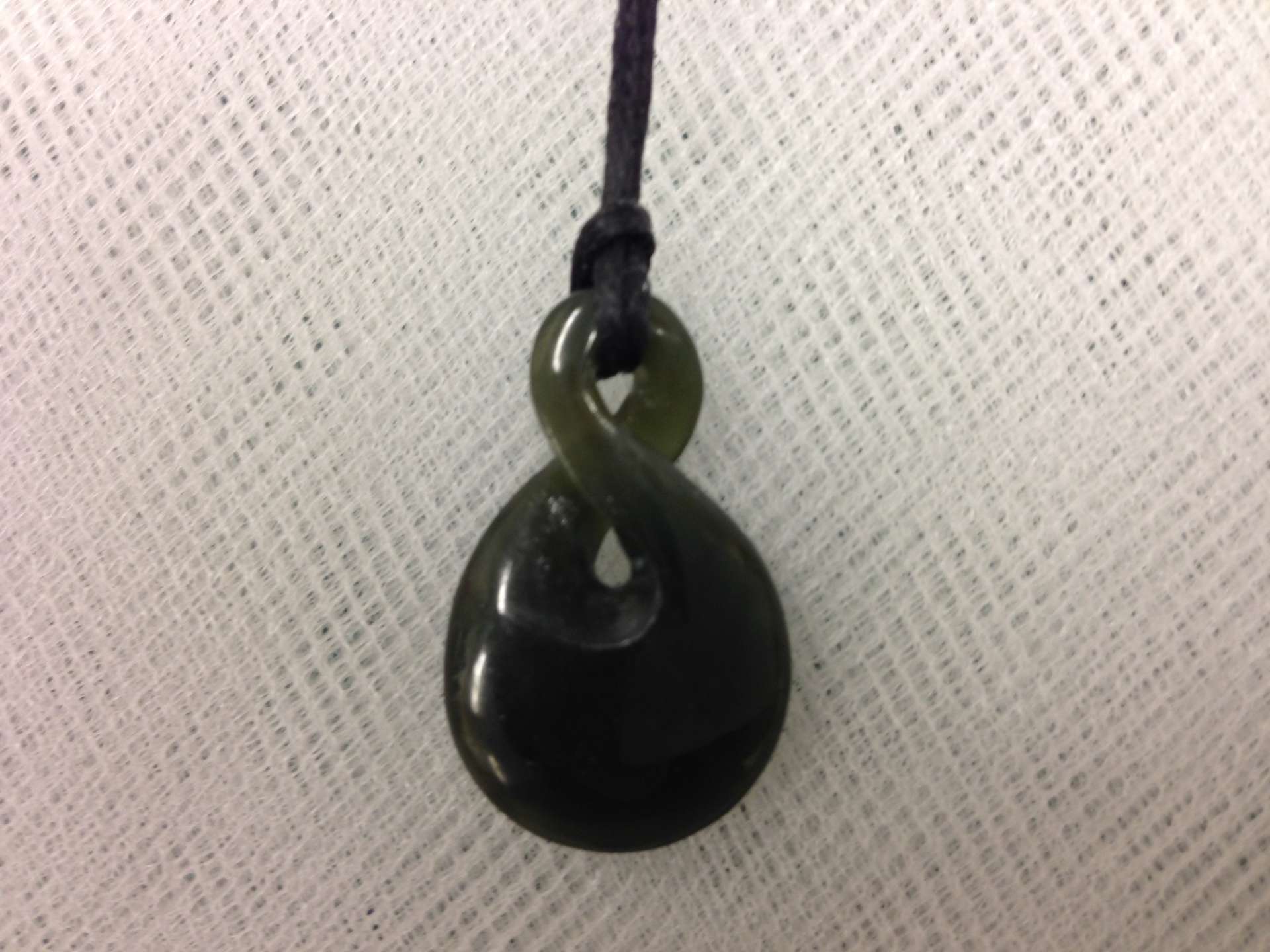 NZ Greenstone (Pounamu) Twist – New 