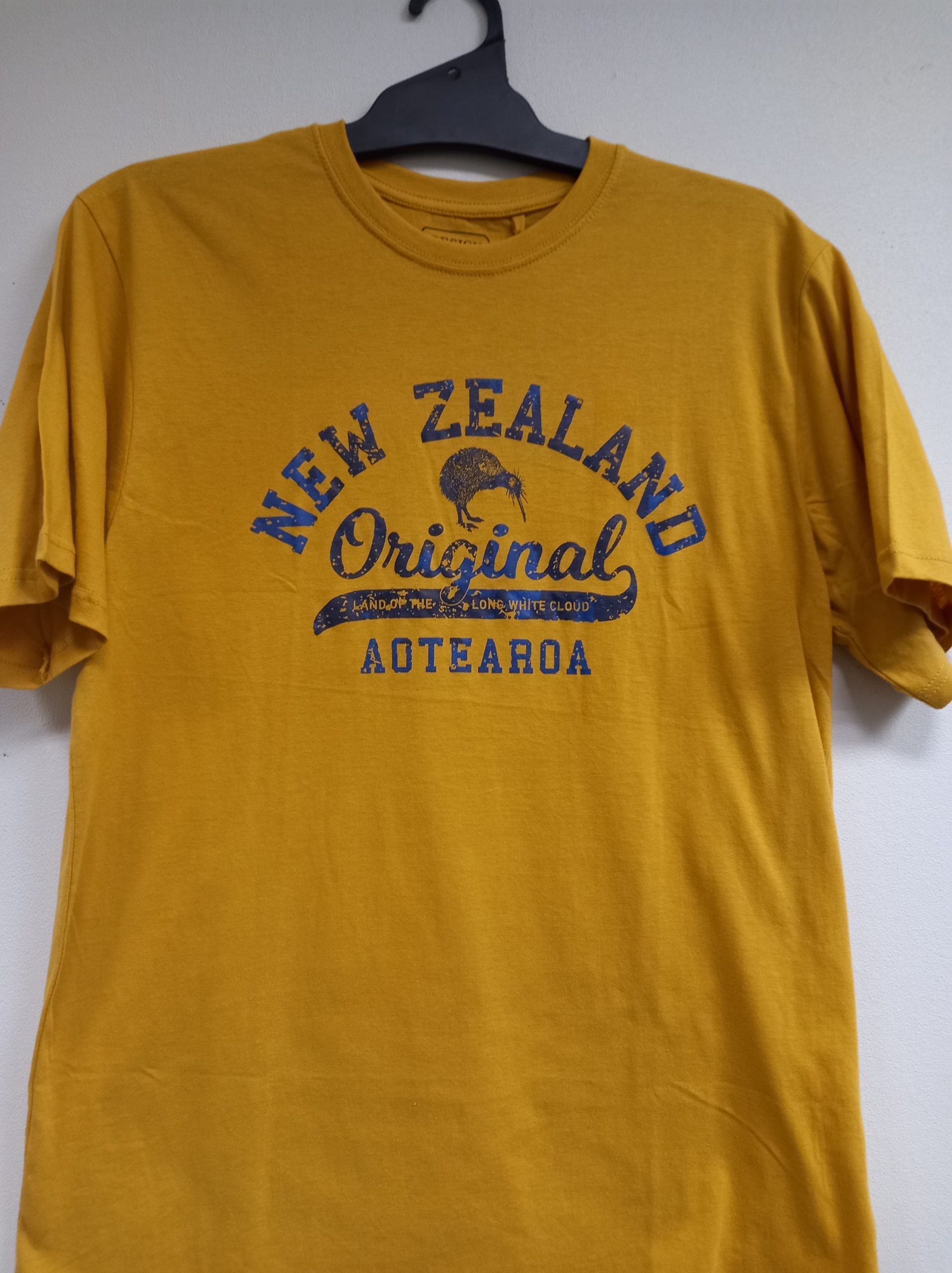 mustard t shirt